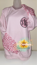 Load image into Gallery viewer, &quot;LOVE &amp; LEOPARD-Monogram&quot;-Sweatshirt
